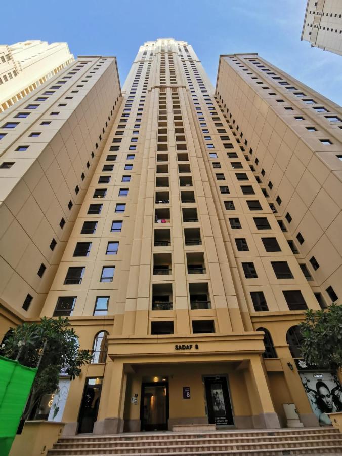 Grays Hostel By Haly Dubai Bagian luar foto